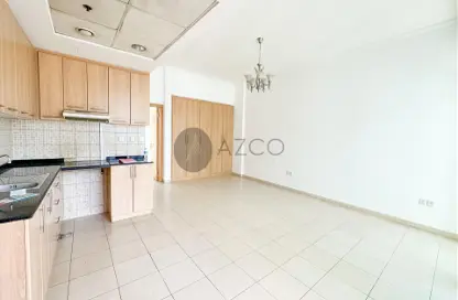 صورة لـ مطبخ شقة - غرفة نوم - 1 حمام للايجار في مساكن كلايتون - الخليج التجاري - دبي ، صورة رقم 1