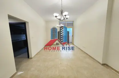 Apartment - 2 Bedrooms - 3 Bathrooms for rent in Taliatela Street - Al Nahda - Sharjah