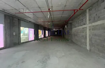 Parking image for: Retail - Studio for rent in Al Muteena - Deira - Dubai, Image 1