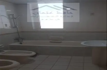 شقة - 3 غرف نوم - 3 حمامات للايجار في معسكر آل نهيان - أبوظبي