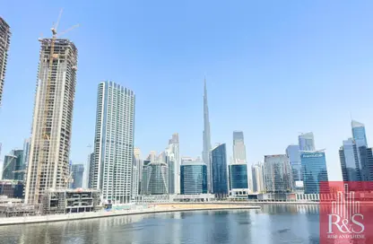 Apartment - Studio - 1 Bathroom for sale in Millennium Binghatti Residences - Business Bay - Dubai