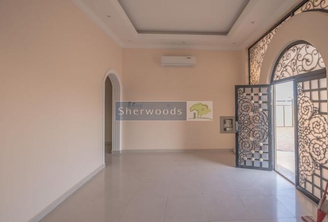 13028337 - Property Image 2