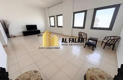 شقة - 3 غرف نوم - 4 حمامات للايجار في شارع التعاون - التعاون - الشارقة