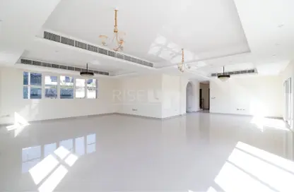 Villa - 5 Bedrooms - 6 Bathrooms for sale in West Village - Al Furjan - Dubai