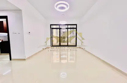 Apartment - 1 Bedroom - 2 Bathrooms for rent in Jumeirah Garden City - Al Satwa - Dubai