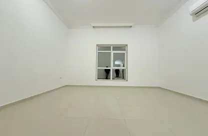 Apartment - Studio - 1 Bathroom for rent in Mohammed Villas 6 - Mohamed Bin Zayed City - Abu Dhabi