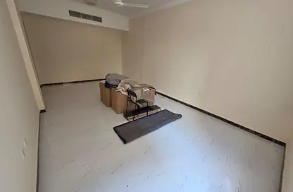 Apartment - 2 Bedrooms - 2 Bathrooms for rent in Al Mowaihat 3 - Al Mowaihat - Ajman