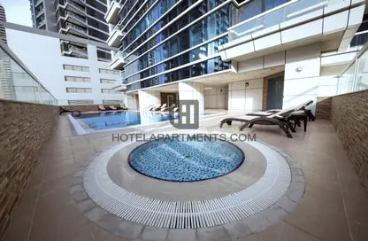Pool image for: Hotel  and  Hotel Apartment - 1 Bedroom - 1 Bathroom for rent in Barcelo Residences - Dubai Marina - Dubai, Image 1