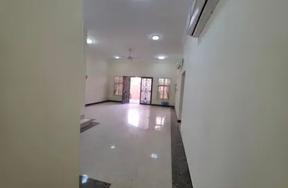 Apartment - 4 Bedrooms - 5 Bathrooms for rent in Al Yasmeen 1 - Al Yasmeen - Ajman