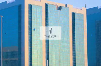 مكتب - استوديو - 3 حمامات للايجار في كورنيش الخالدية - الخالدية - أبوظبي