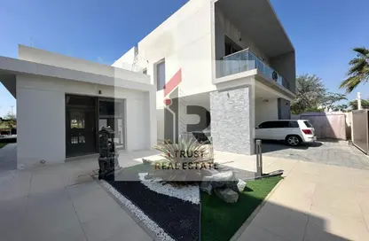 Villa - 4 Bedrooms - 5 Bathrooms for rent in Redwoods - Yas Acres - Yas Island - Abu Dhabi