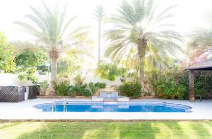 صورة لـ حوض سباحة فيلا - 4 غرف نوم - 5 حمامات للايجار في جميرا بارك - دبي ، صورة رقم 1