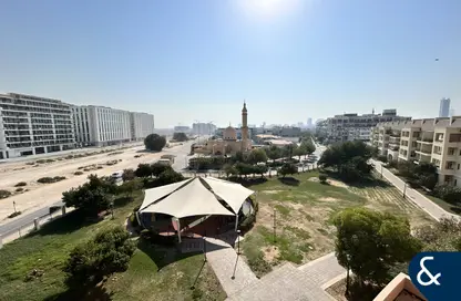 شقة - غرفة نوم - 2 حمامات للبيع في سيرك ديكنز 1 - سيرك ديكنز - مدينة السيارات - دبي