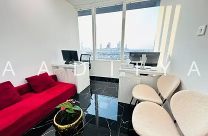 مكتب - استوديو - 1 حمام للايجار في فاطمه محمد احمد بن سليمان - الرفاعة - بر دبي - دبي