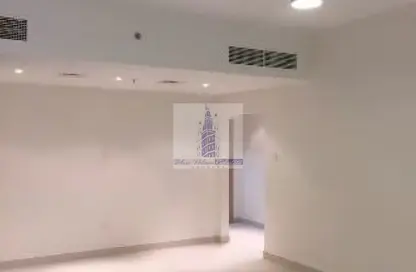 عمارة بالكامل - 8 غرف نوم - 8 حمامات للبيع في منطقة 18 - قرية الجميرا سركل - دبي