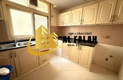 Apartment - 2 Bedrooms - 2 Bathrooms for rent in Al Mujarrah - Al Sharq - Sharjah