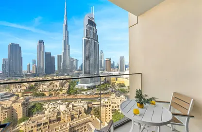 Apartment - 2 Bedrooms - 2 Bathrooms for sale in Burj Royale - Downtown Dubai - Dubai
