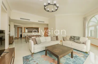 Apartment - 3 Bedrooms - 4 Bathrooms for rent in Jash Hamad - Shoreline Apartments - Palm Jumeirah - Dubai