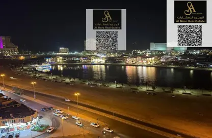 شقة - غرفة نوم - 2 حمامات للايجار في طريق كورنيش عجمان - عجمان