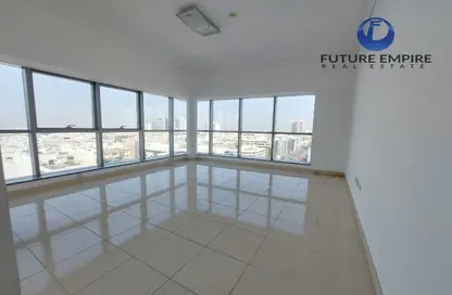 Apartment - 4 Bedrooms - 5 Bathrooms for rent in Al Hamriya-1 - Al Hamriya - Bur Dubai - Dubai