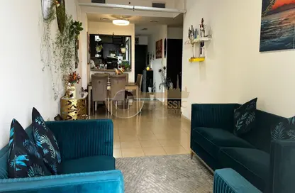 Apartment - 1 Bedroom - 2 Bathrooms for rent in Mazaya 12 - Queue Point - Dubai Land - Dubai