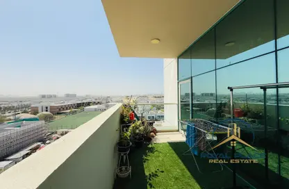 شقة - غرفة نوم - 2 حمامات للبيع في عزيزي فاريشتا - الفرجان - دبي