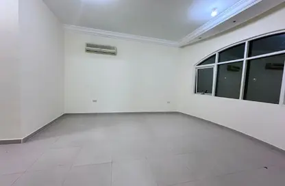 شقة - 1 حمام للايجار في فيلات مدينة خليفة آيه - مدينة خليفة أ - مدينة خليفة - أبوظبي