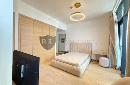 Apartment - Studio - 1 Bathroom for rent in Regina Tower - Jumeirah Village Circle - Dubai