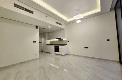 Apartment - Studio - 1 Bathroom for rent in Samana Golf Avenue - Dubai Studio City - Dubai