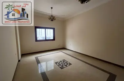 Apartment - 2 Bedrooms - 2 Bathrooms for rent in Al Khan Lagoon Tower - Al Khan Lagoon - Al Khan - Sharjah