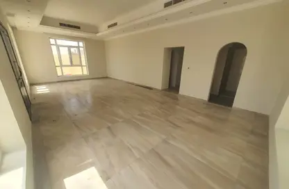 Villa - 5 Bedrooms - 5 Bathrooms for rent in Jumeirah 2 Villas - Jumeirah 2 - Jumeirah - Dubai