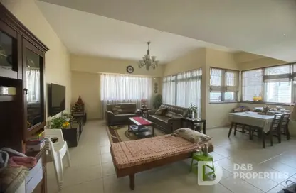 Apartment - 3 Bedrooms - 4 Bathrooms for rent in East Heights 3 - Business Bay - Dubai