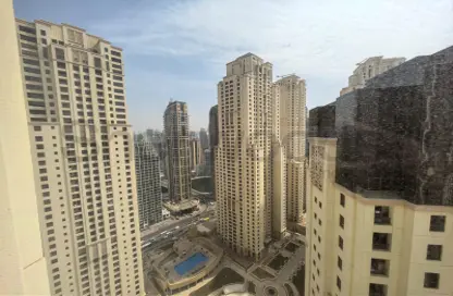 شقة - 2 غرف نوم - 2 حمامات للايجار في مرجان 4 - مرجان - مساكن شاطئ الجميرا - دبي