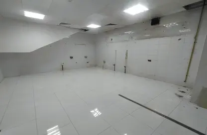 صالة عرض - استوديو - 2 حمامات للايجار في شارع خليفة - المقاطعة المركزية - العين