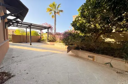 Apartment - 2 Bedrooms - 3 Bathrooms for rent in Saadiyat Beach Residences - Saadiyat Beach - Saadiyat Island - Abu Dhabi