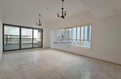 Apartment - 3 Bedrooms - 3 Bathrooms for rent in New Al Taawun Road - Al Taawun - Sharjah