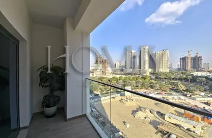 Apartment - 1 Bedroom - 2 Bathrooms for rent in Rokane G25 - Jumeirah Village Circle - Dubai