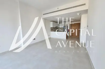 Apartment - 2 Bedrooms - 3 Bathrooms for rent in Radiant Square - City Of Lights - Al Reem Island - Abu Dhabi