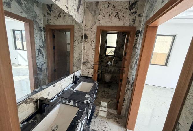 16054183 - صورة العقار 3