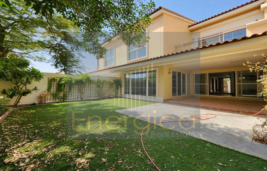 Villa for Rent in Umm Suqeim 1 Villas Beautiful 5BR V Private Garden