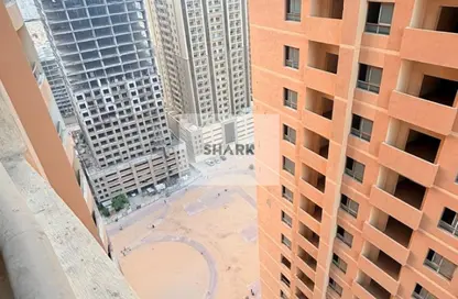 شقة - غرفة نوم - 1 حمام للبيع في برج بارادايس ليك ب6 - ابراج بحيرة بارادايس - مدينة الإمارات - عجمان