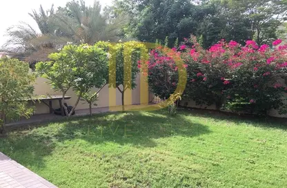 فيلا - 3 غرف نوم - 4 حمامات للايجار في الينابيع 10 - الينابيع - دبي