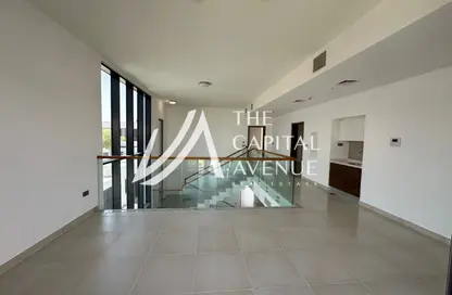 Villa - 5 Bedrooms - 6 Bathrooms for rent in West Yas - Yas Island - Abu Dhabi