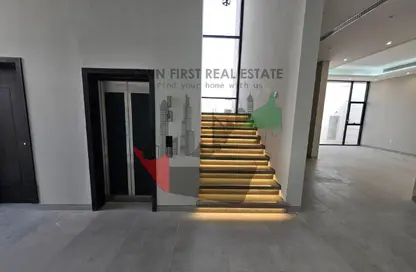 Villa - 5 Bedrooms - 7 Bathrooms for rent in Nad Al Sheba Villas - Nad Al Sheba 3 - Nad Al Sheba - Dubai