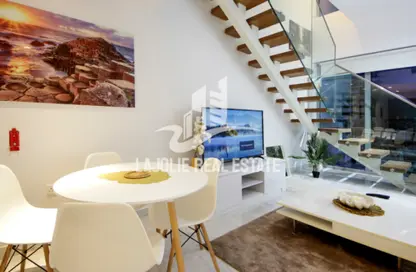 Duplex - 2 Bedrooms - 3 Bathrooms for rent in Oasis 1 - Oasis Residences - Masdar City - Abu Dhabi
