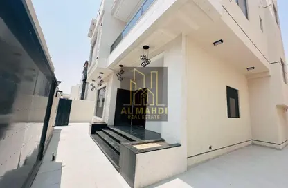 Villa - 5 Bedrooms - 7 Bathrooms for sale in Al Yasmeen 1 - Al Yasmeen - Ajman