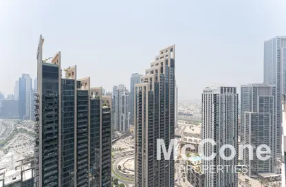 Apartment - 2 Bedrooms - 3 Bathrooms for rent in Act Towers - Opera District - Downtown Dubai - Dubai