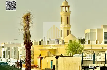 فيلا - 5 غرف نوم - 7 حمامات للبيع في قرية الاميرة - الياسمين - عجمان
