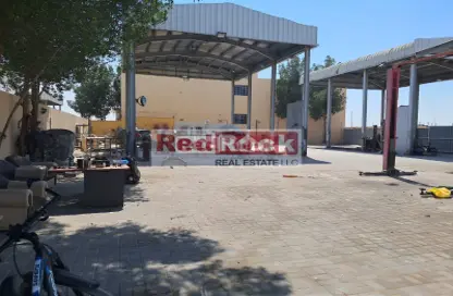Land - Studio for rent in Al Sajaa - Sharjah