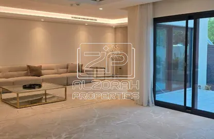 Townhouse - 4 Bedrooms - 5 Bathrooms for sale in Sharjah Sustainable City - Sharjah